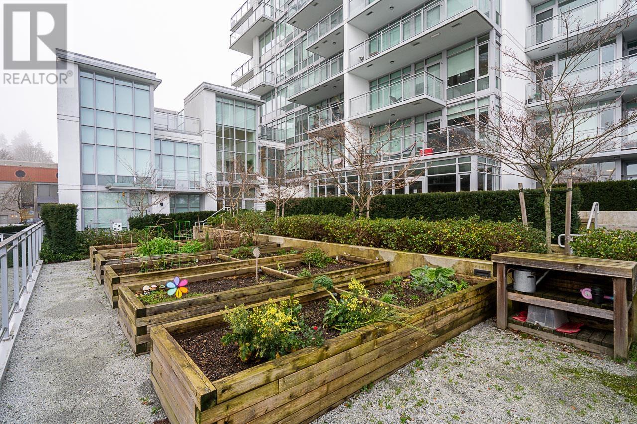 Th01 258 Nelson's Court, New Westminster, British Columbia  V3L 0J9 - Photo 25 - R2953734