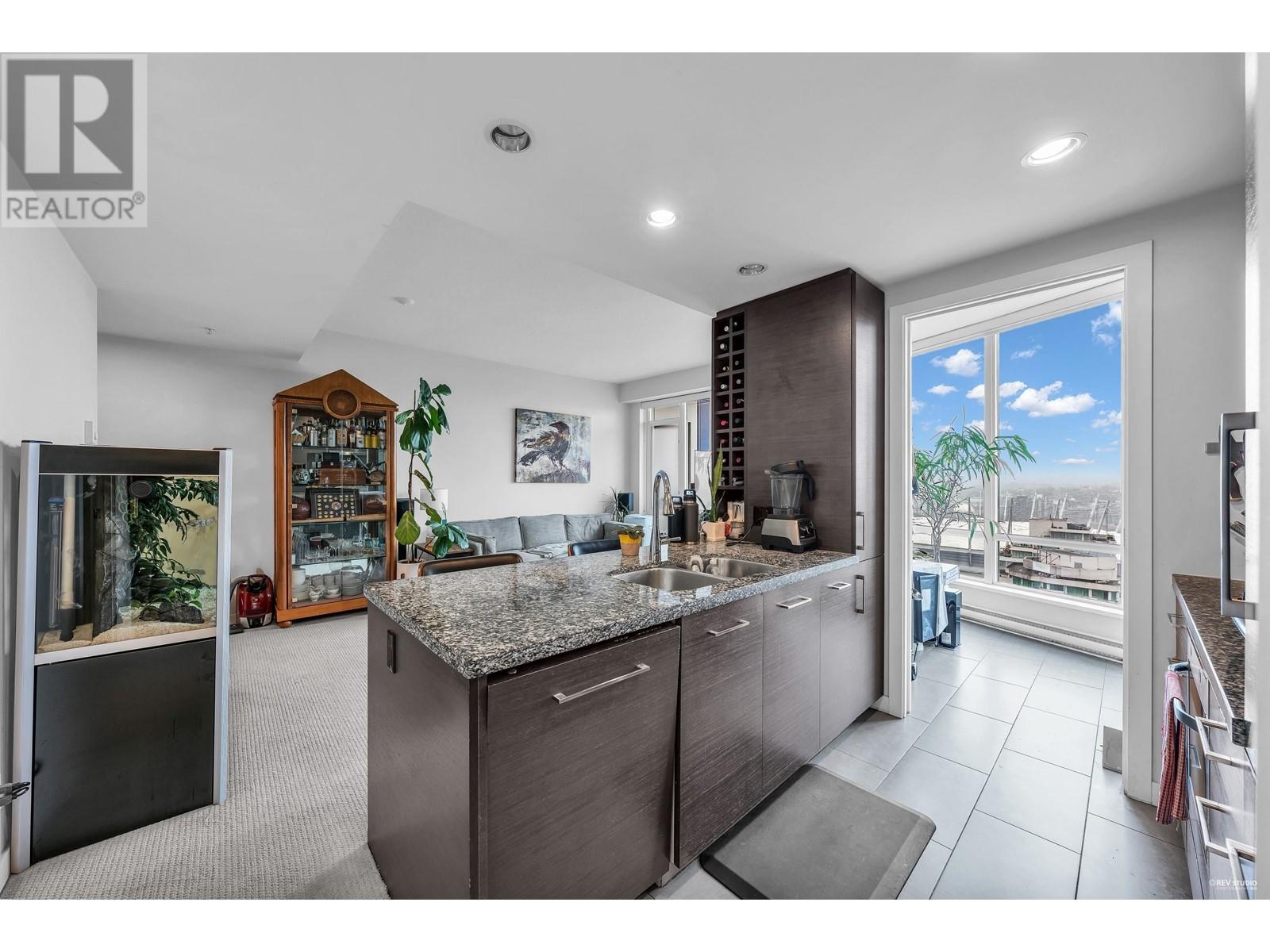 Listing Picture 10 of 22 : 3006 833 HOMER STREET, Vancouver / 溫哥華 - 魯藝地產 Yvonne Lu Group - MLS Medallion Club Member