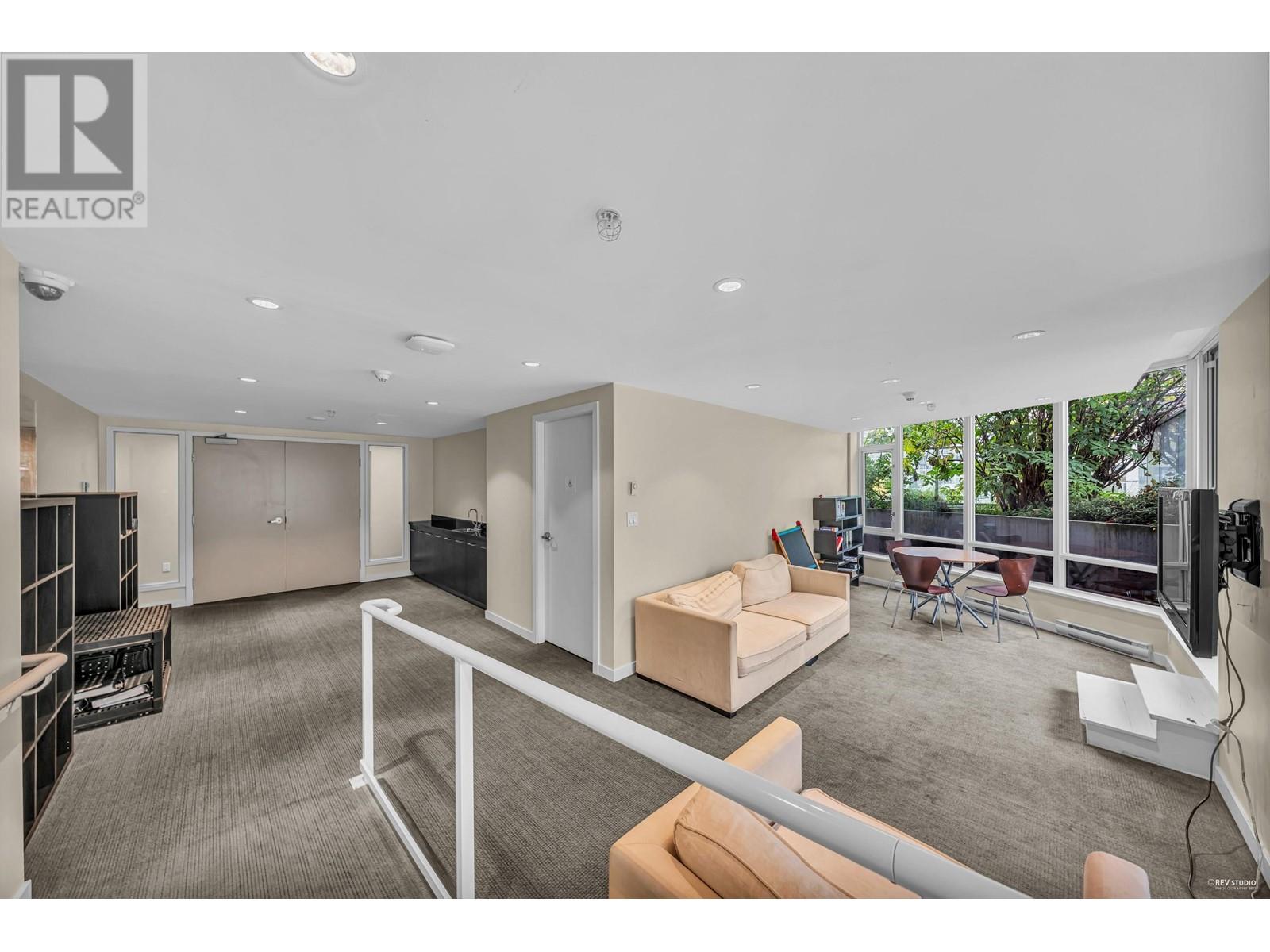 Listing Picture 20 of 22 : 3006 833 HOMER STREET, Vancouver / 溫哥華 - 魯藝地產 Yvonne Lu Group - MLS Medallion Club Member