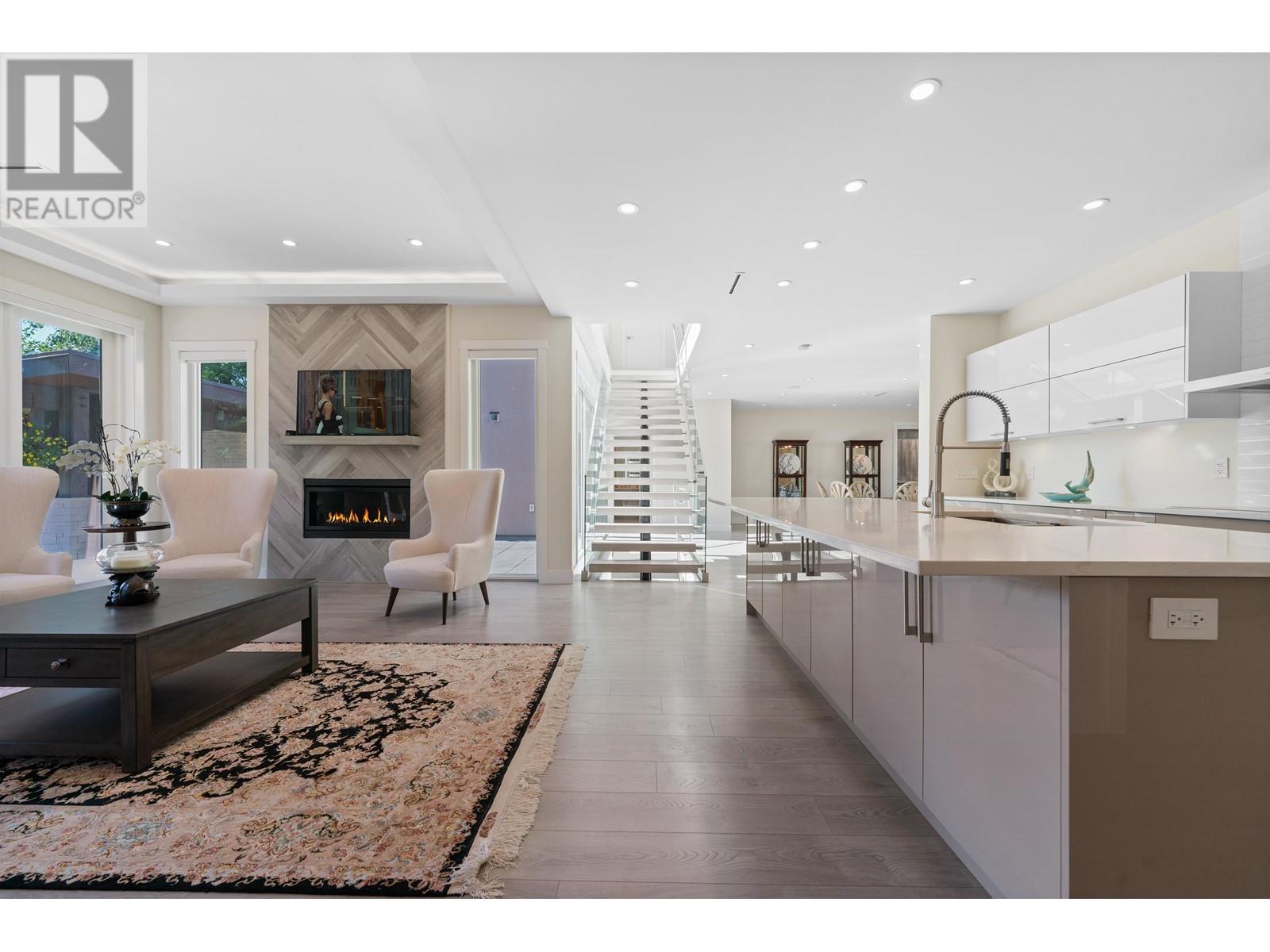 5199 Cliffridge Avenue, North Vancouver, British Columbia  V7R 3V2 - Photo 18 - R2954889