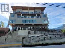201 39666 GOVERNMENT ROAD, Squamish, British Columbia