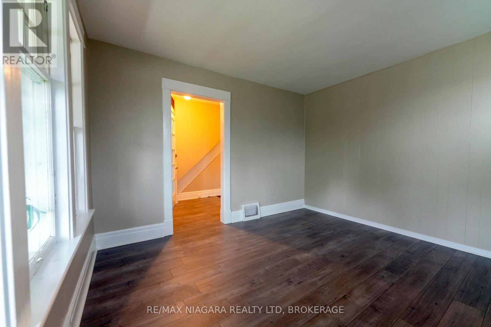 6141 Main Street, Niagara Falls, Ontario  L2G 6A2 - Photo 14 - X11917963