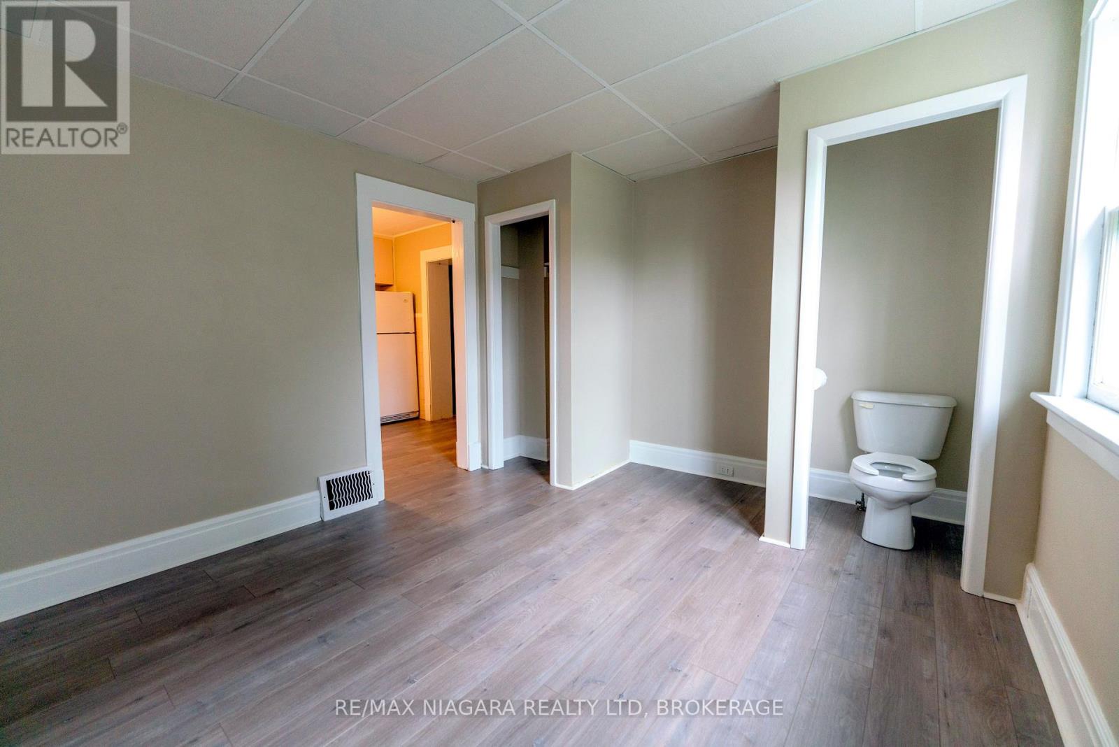 6141 Main Street, Niagara Falls, Ontario  L2G 6A2 - Photo 22 - X11917963