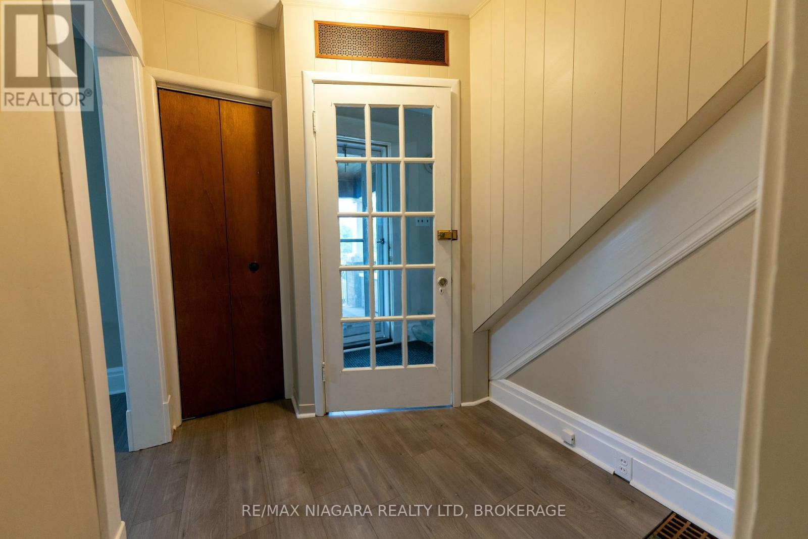 6141 Main Street, Niagara Falls (Dorchester), Ontario  L2G 6A2 - Photo 11 - X11917968