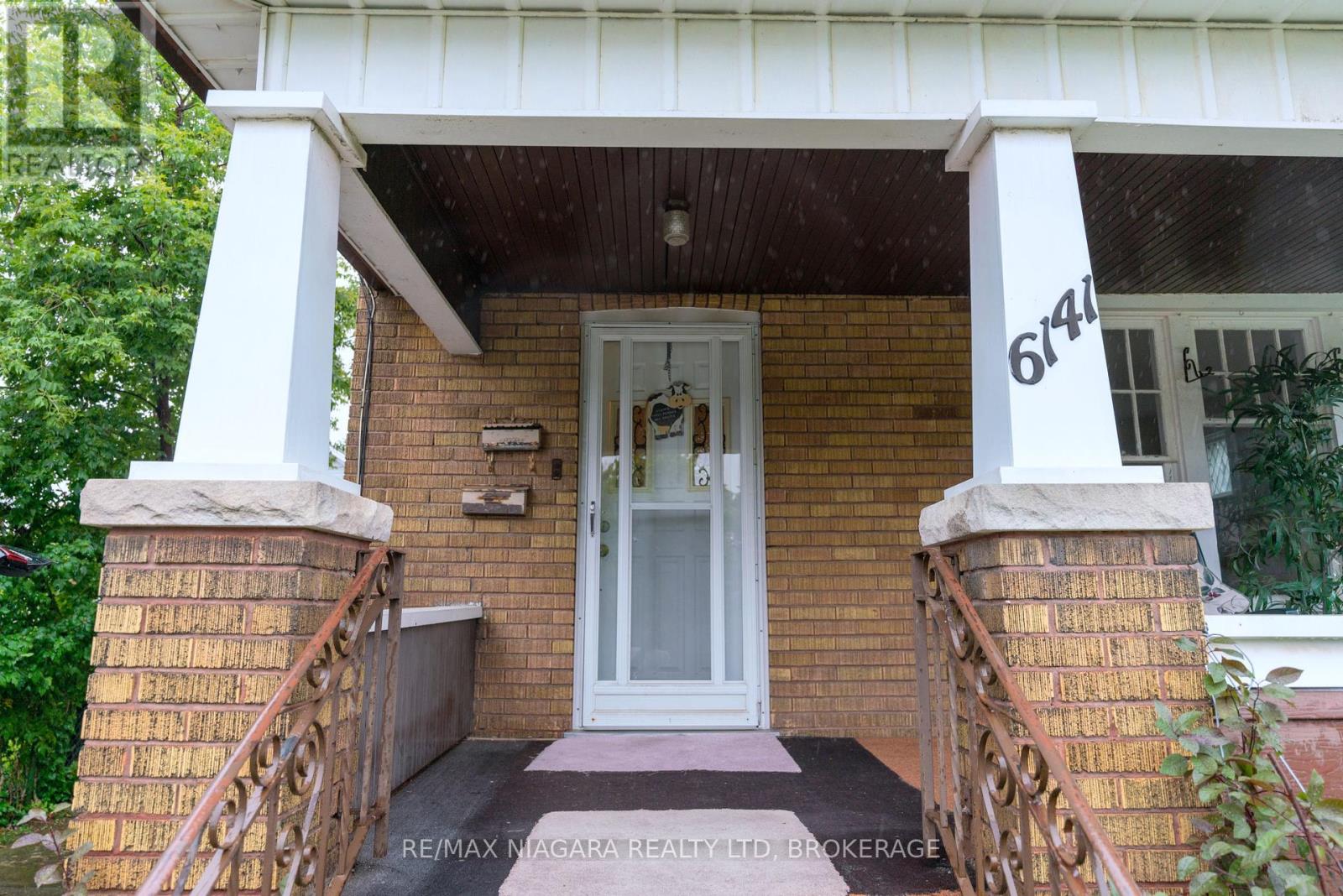 6141 Main Street, Niagara Falls (Dorchester), Ontario  L2G 6A2 - Photo 7 - X11917968