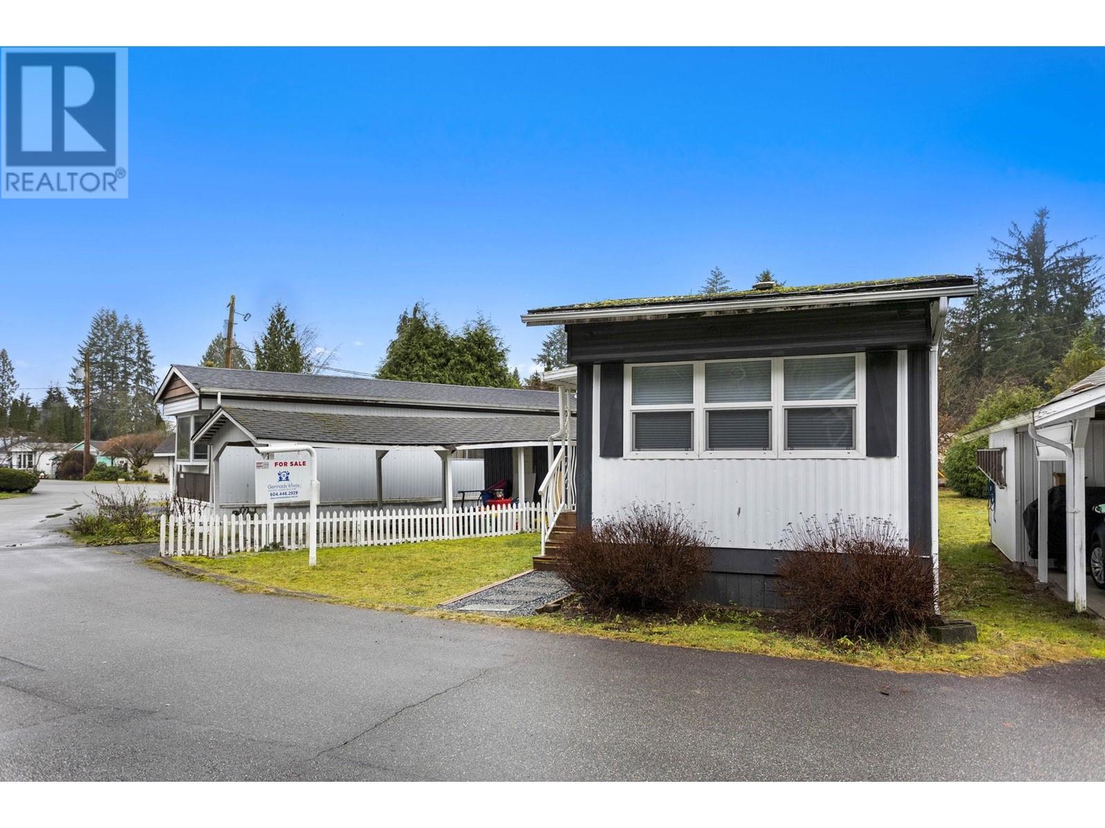 8 12868 229th Street, Maple Ridge, British Columbia  V2X 6T1 - Photo 4 - R2954091