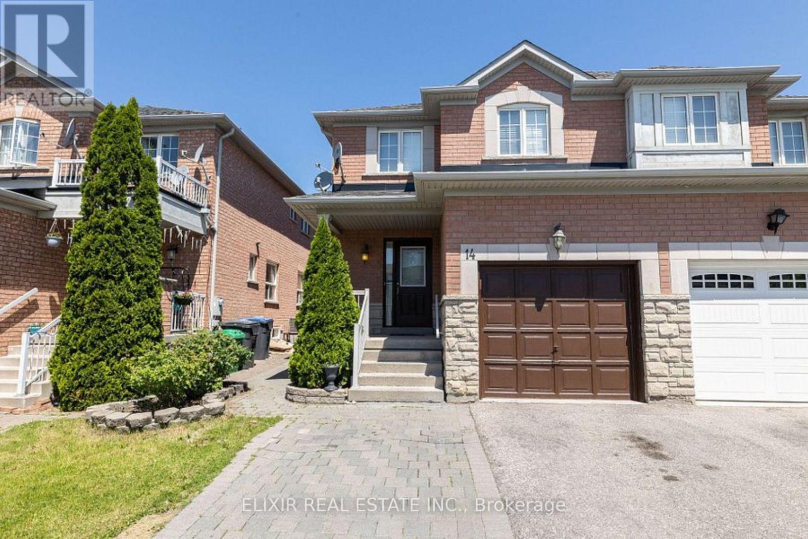 14 Passfield Trail, Brampton, Ontario  L6P 1V2 - Photo 3 - W11917749