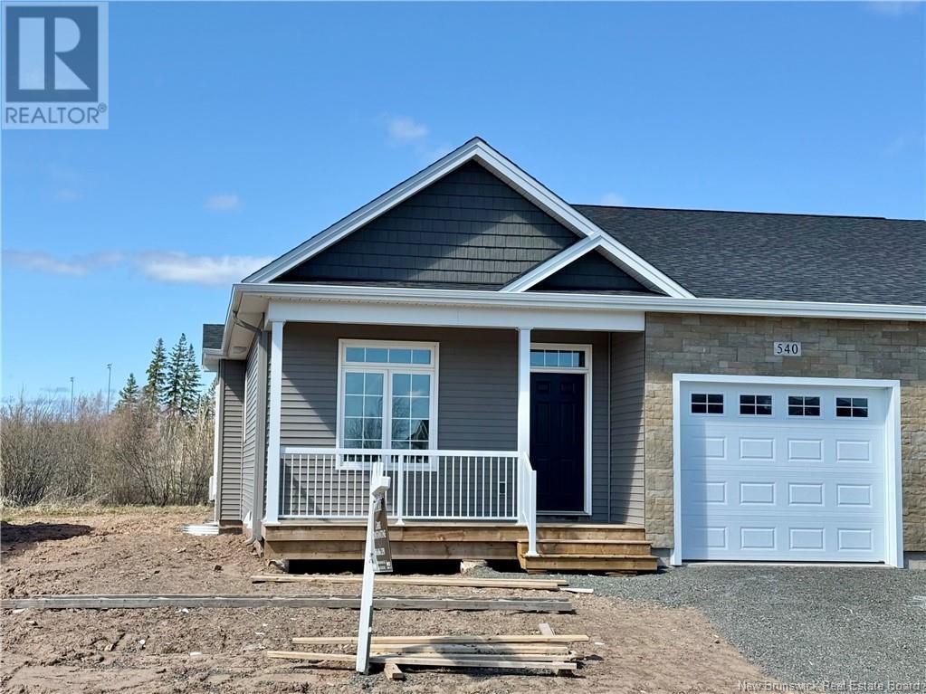 Property at 540 Royal Oaks Boulevard image 1