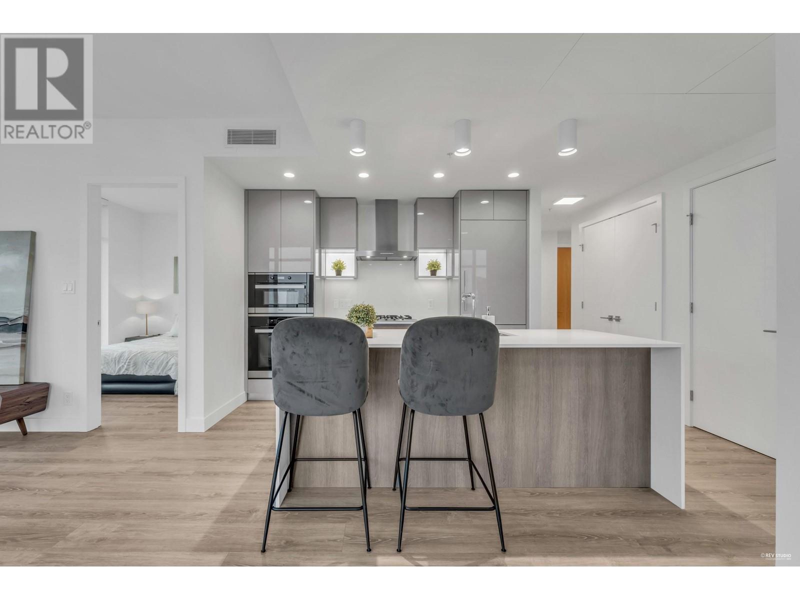 2008 6511 SUSSEX AVENUE, Burnaby