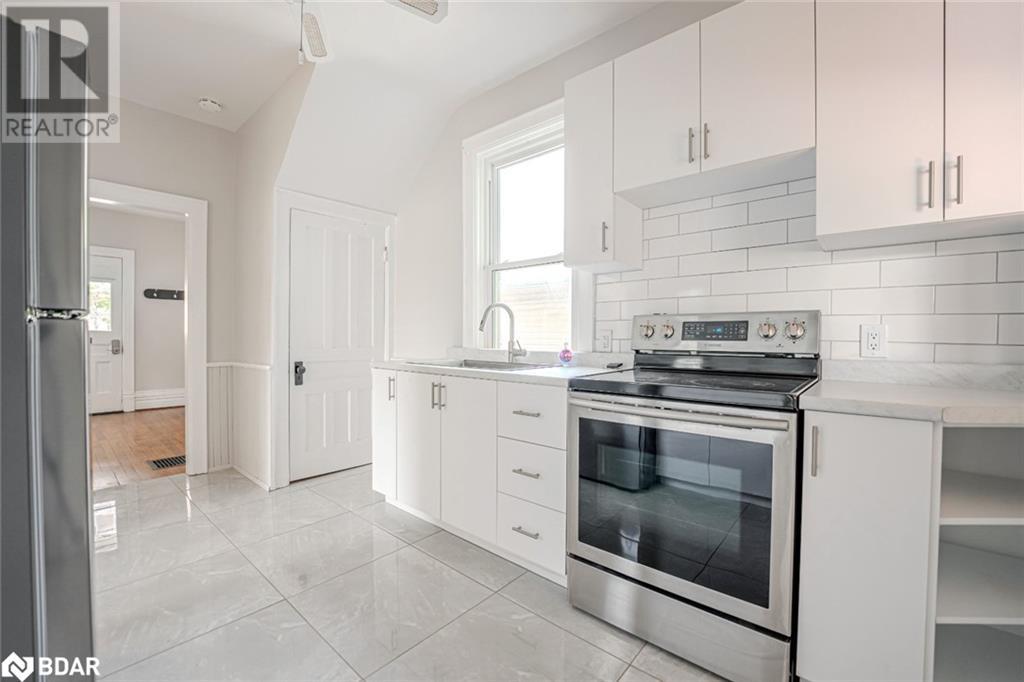 243 Dunlop Street E, Barrie, Ontario  L4M 1B6 - Photo 6 - 40688843