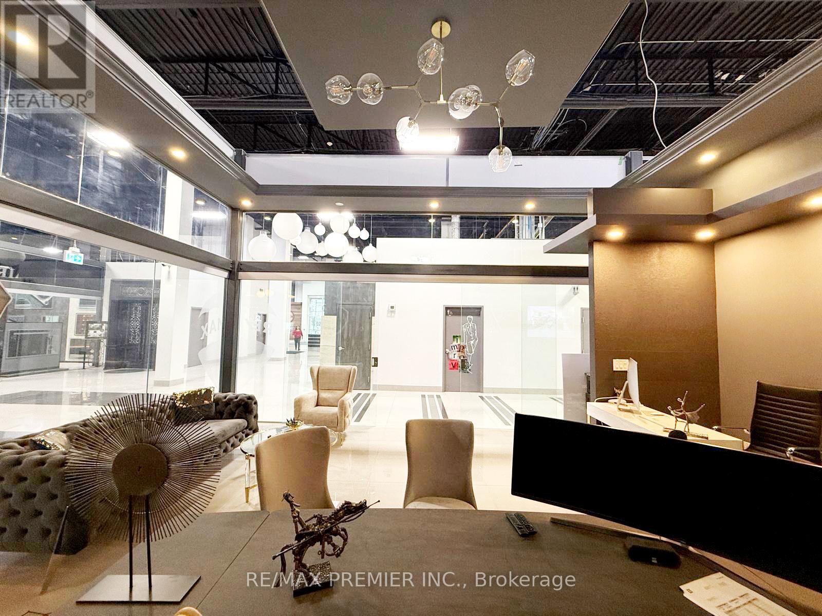 Property at 44 - 7250 KEELE STREET image 3