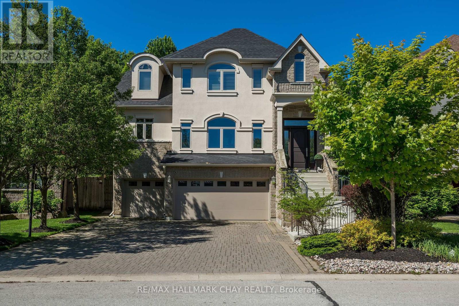 Property at 6 ORSI COURT image 1