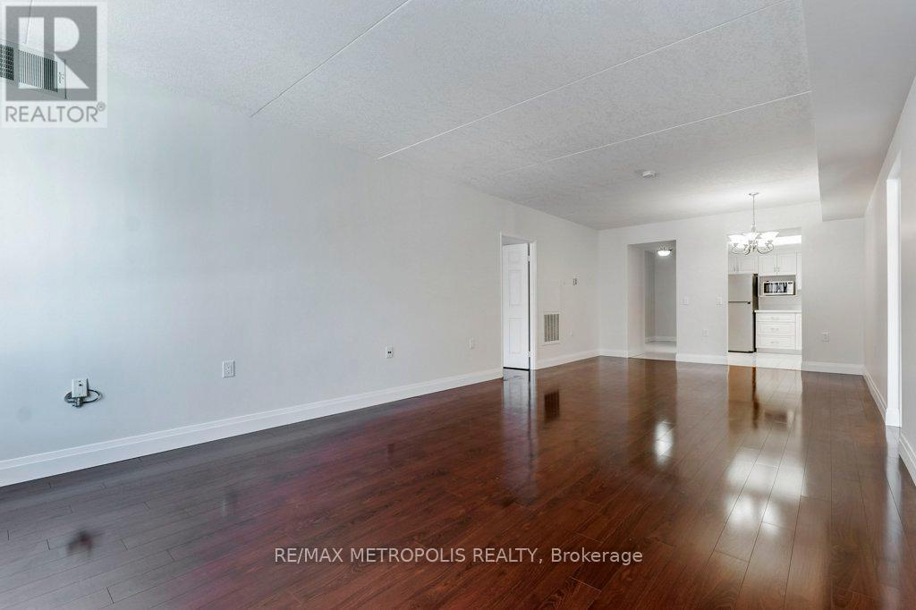 204 - 405 Erb Street W, Waterloo, Ontario  N2L 1W7 - Photo 19 - X11918173