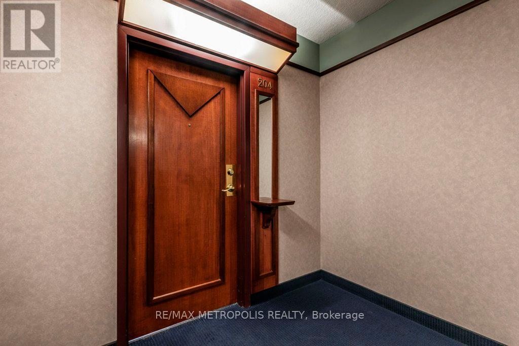 Property at 204 - 405 ERB STREET W image 2