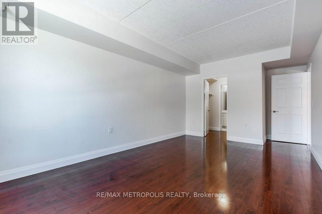 204 - 405 Erb Street W, Waterloo, Ontario  N2L 1W7 - Photo 23 - X11918173