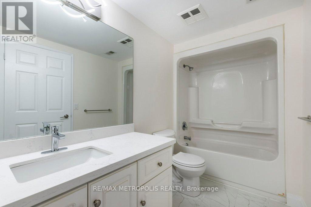 204 - 405 Erb Street W, Waterloo, Ontario  N2L 1W7 - Photo 25 - X11918173