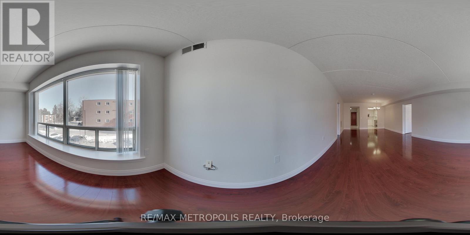 204 - 405 Erb Street W, Waterloo, Ontario  N2L 1W7 - Photo 9 - X11918173