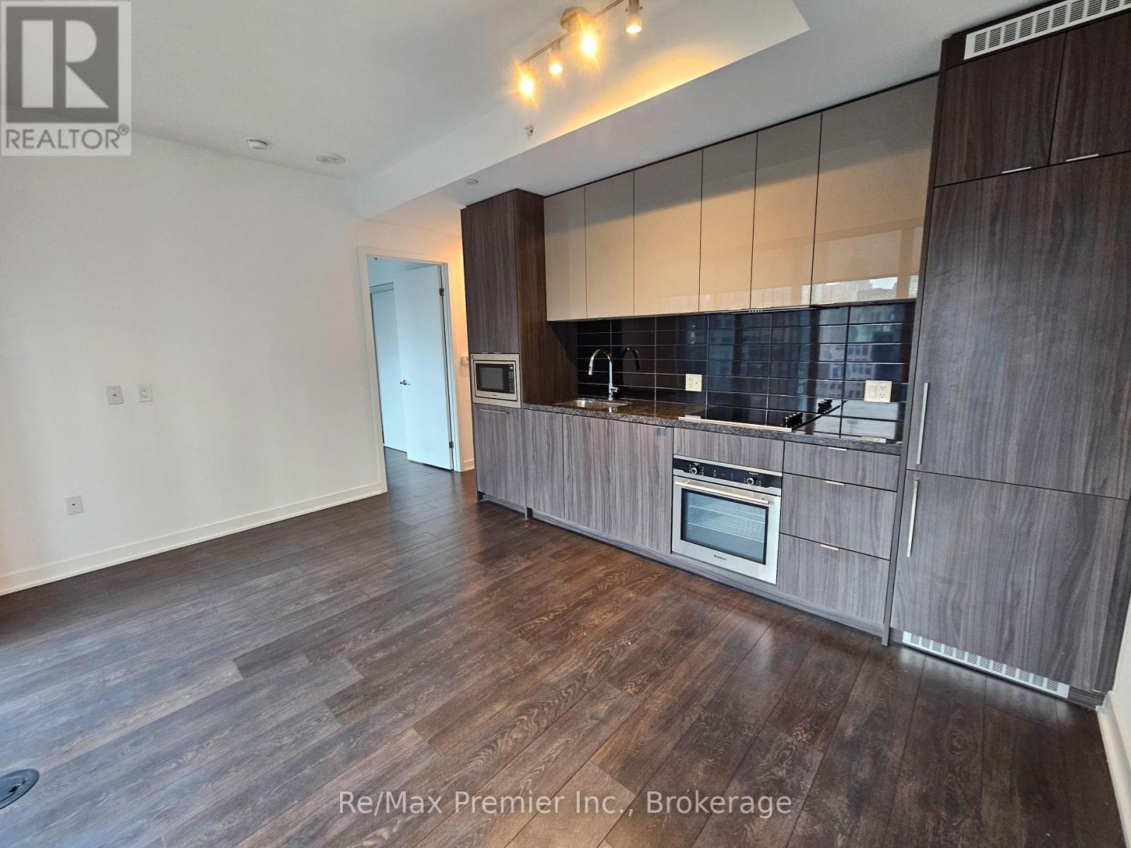 3912 - 115 Blue Jays Way, Toronto, Ontario  M5V 0N5 - Photo 4 - C11890528