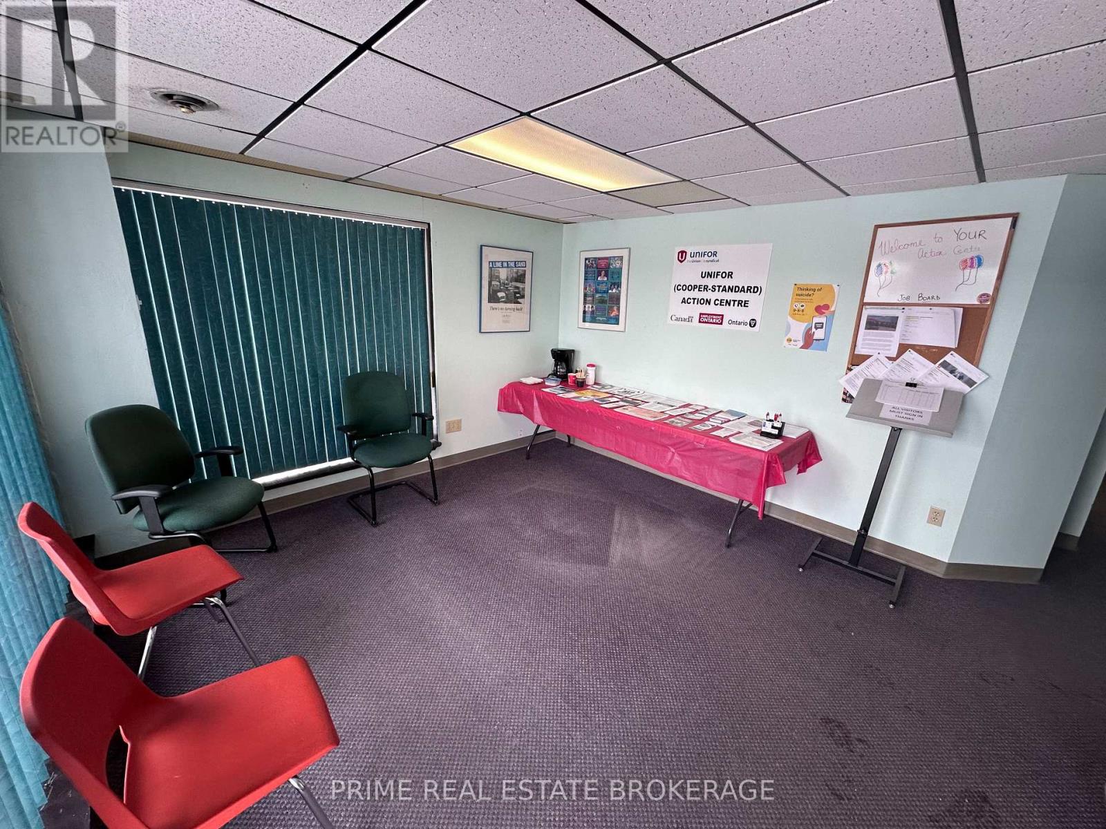 254 Main Street W, Southwest Middlesex, Ontario  N0L 1M0 - Photo 3 - X11918326