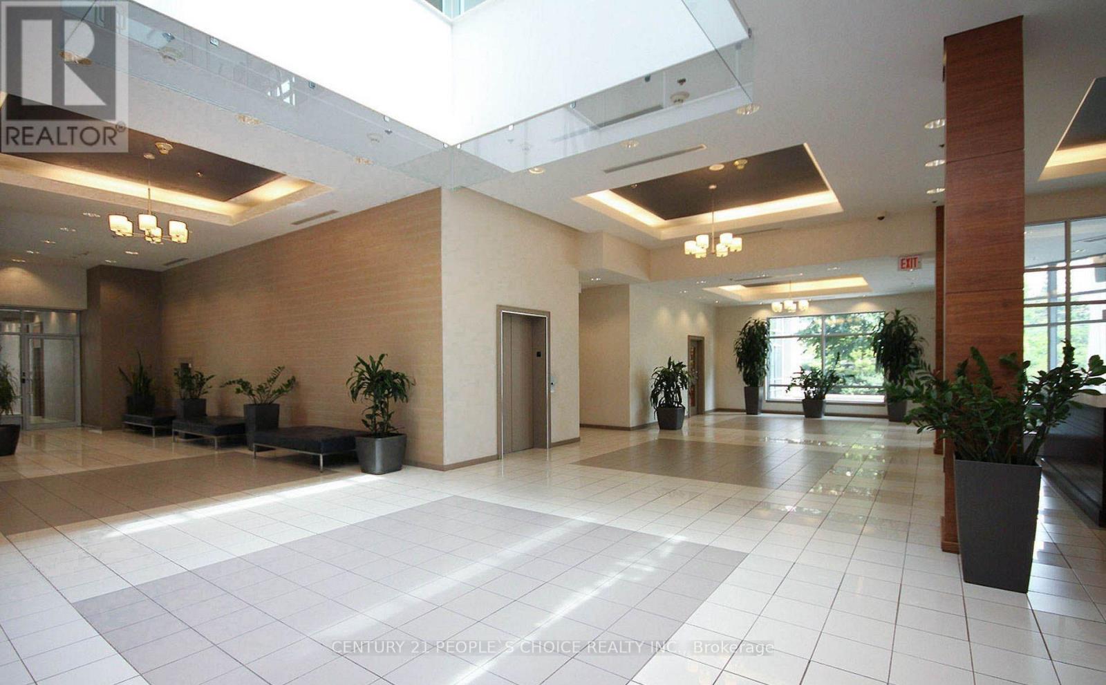 Property at 903 - 1 ELM DRIVE image 3