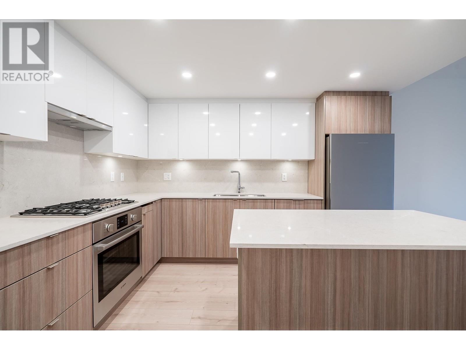 205 8428 PARK ROAD, richmond, British Columbia