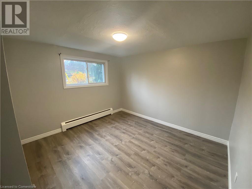 154 Elgin Street N Unit# 2, Cambridge, Ontario  N1R 5H8 - Photo 10 - 40689533