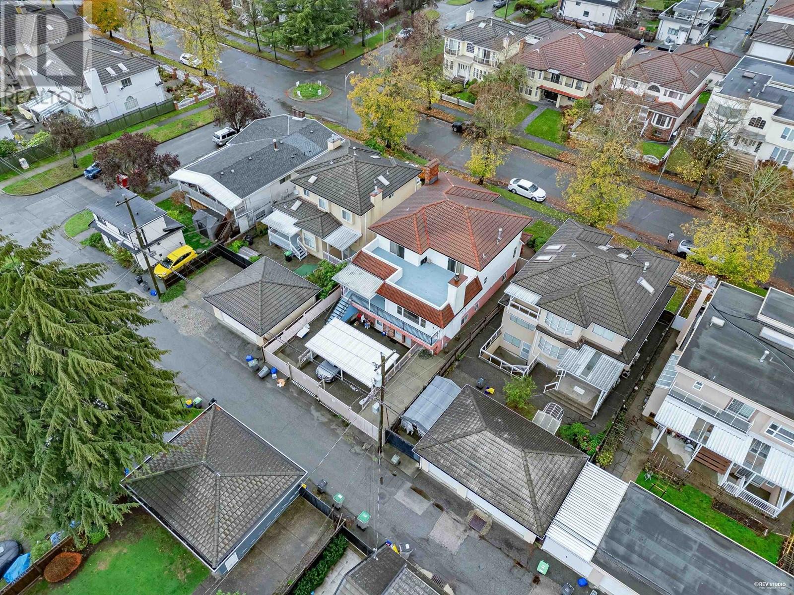 Listing Picture 26 of 28 : 2218 UPLAND DRIVE, Vancouver / 溫哥華 - 魯藝地產 Yvonne Lu Group - MLS Medallion Club Member