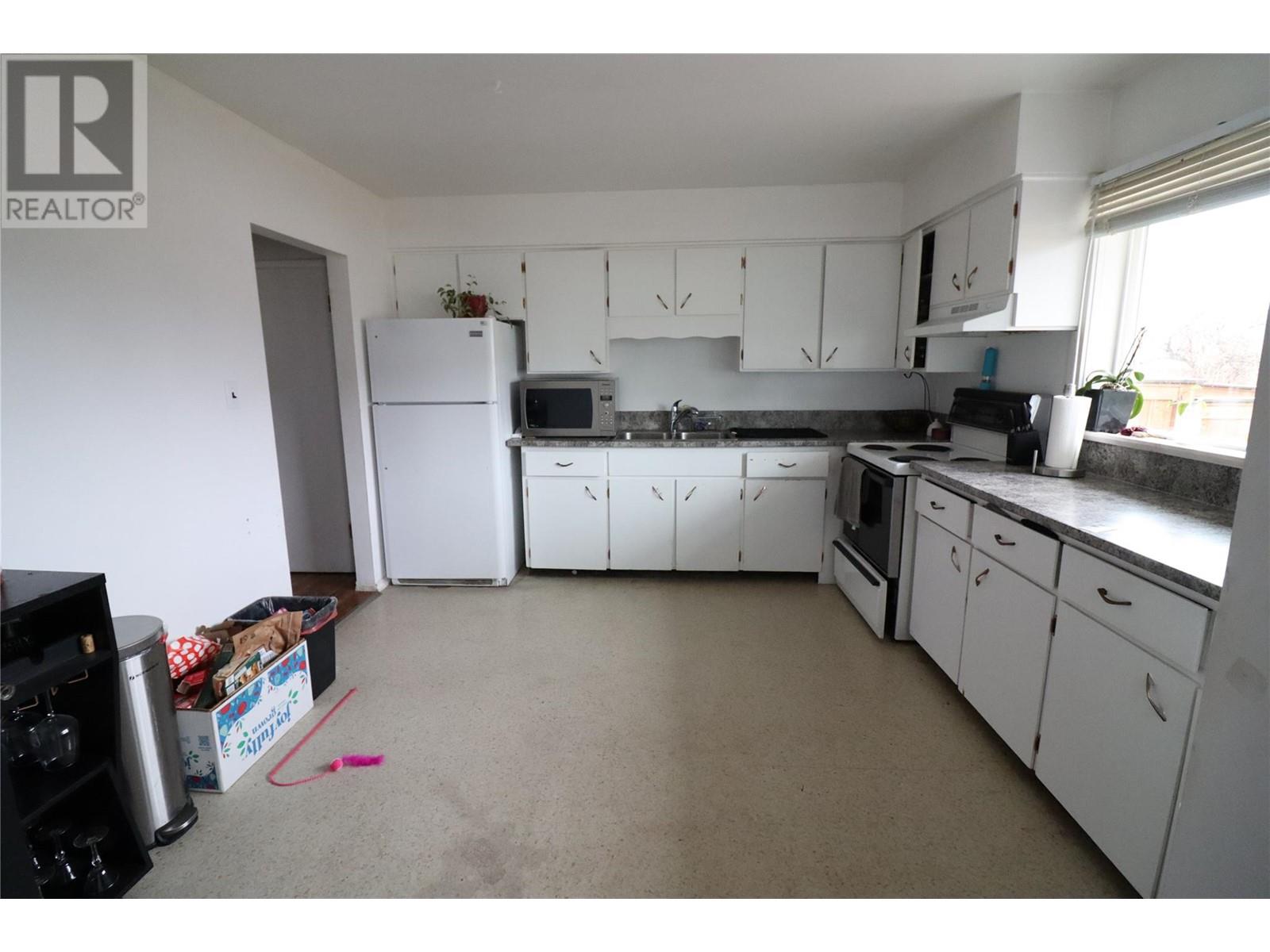 Property at 158/160 VICARS Road image 4