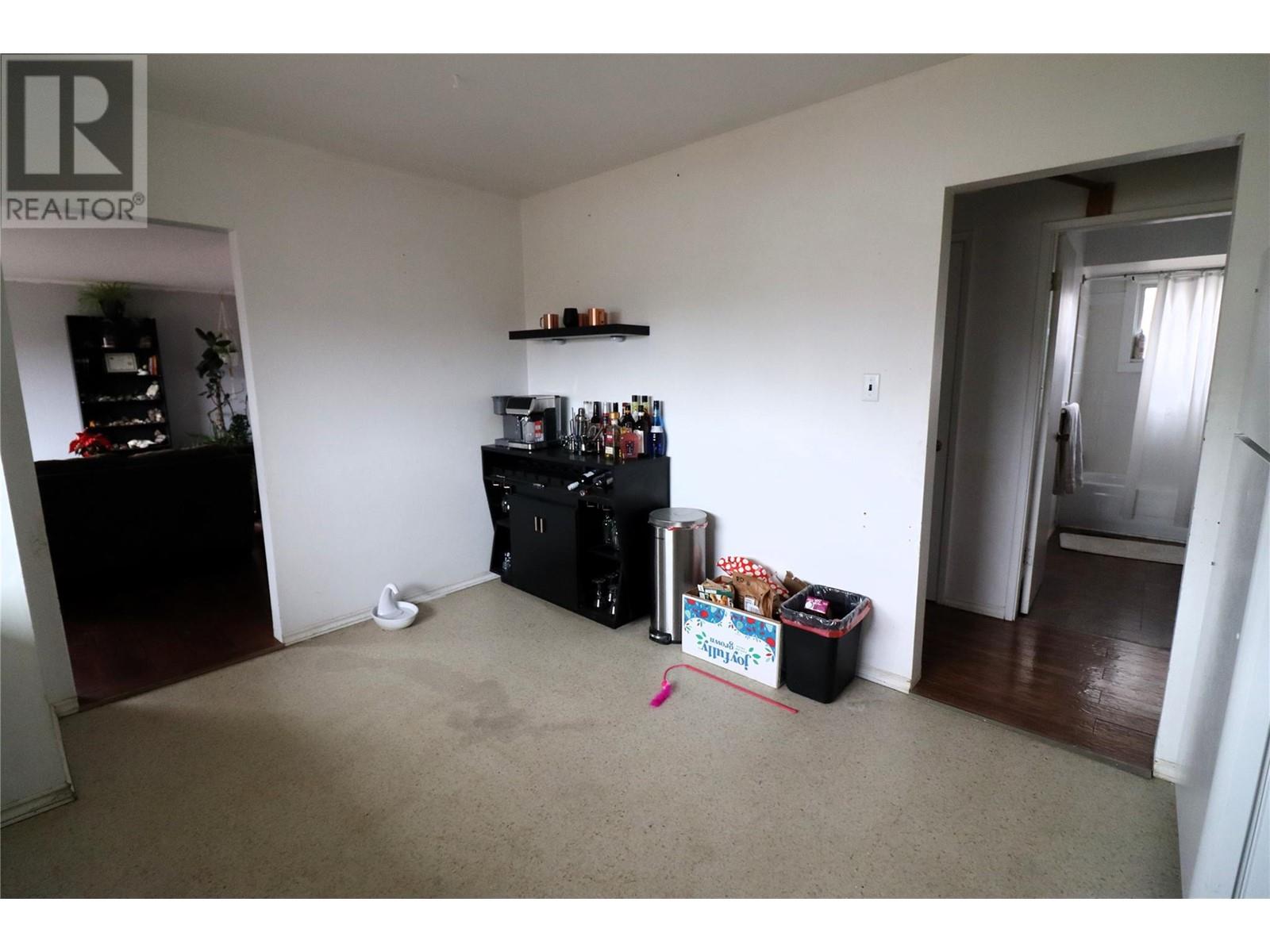 Property at 158/160 VICARS Road image 5