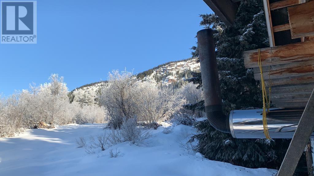 1850 Westview Estates Road, Houston, British Columbia V0J 1Z1 - Photo 5 - R2955009