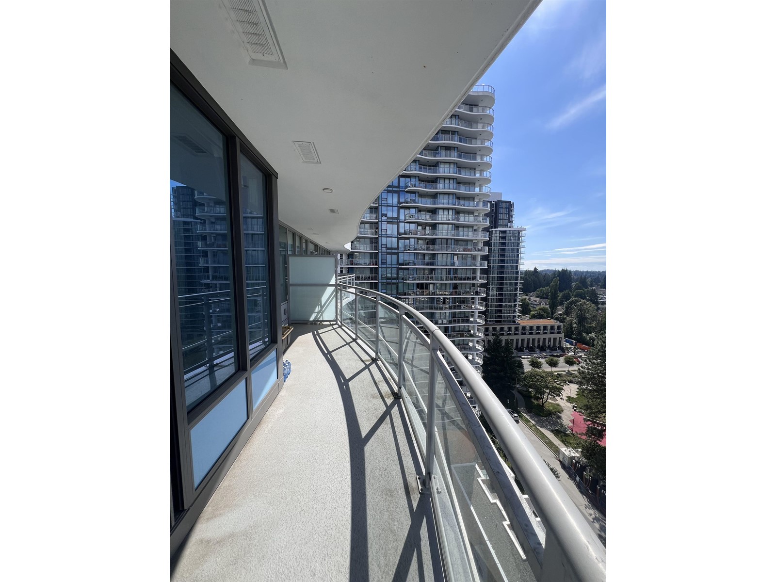 1609 13318 104 Avenue, Surrey, British Columbia  V3T 0R2 - Photo 11 - R2955014