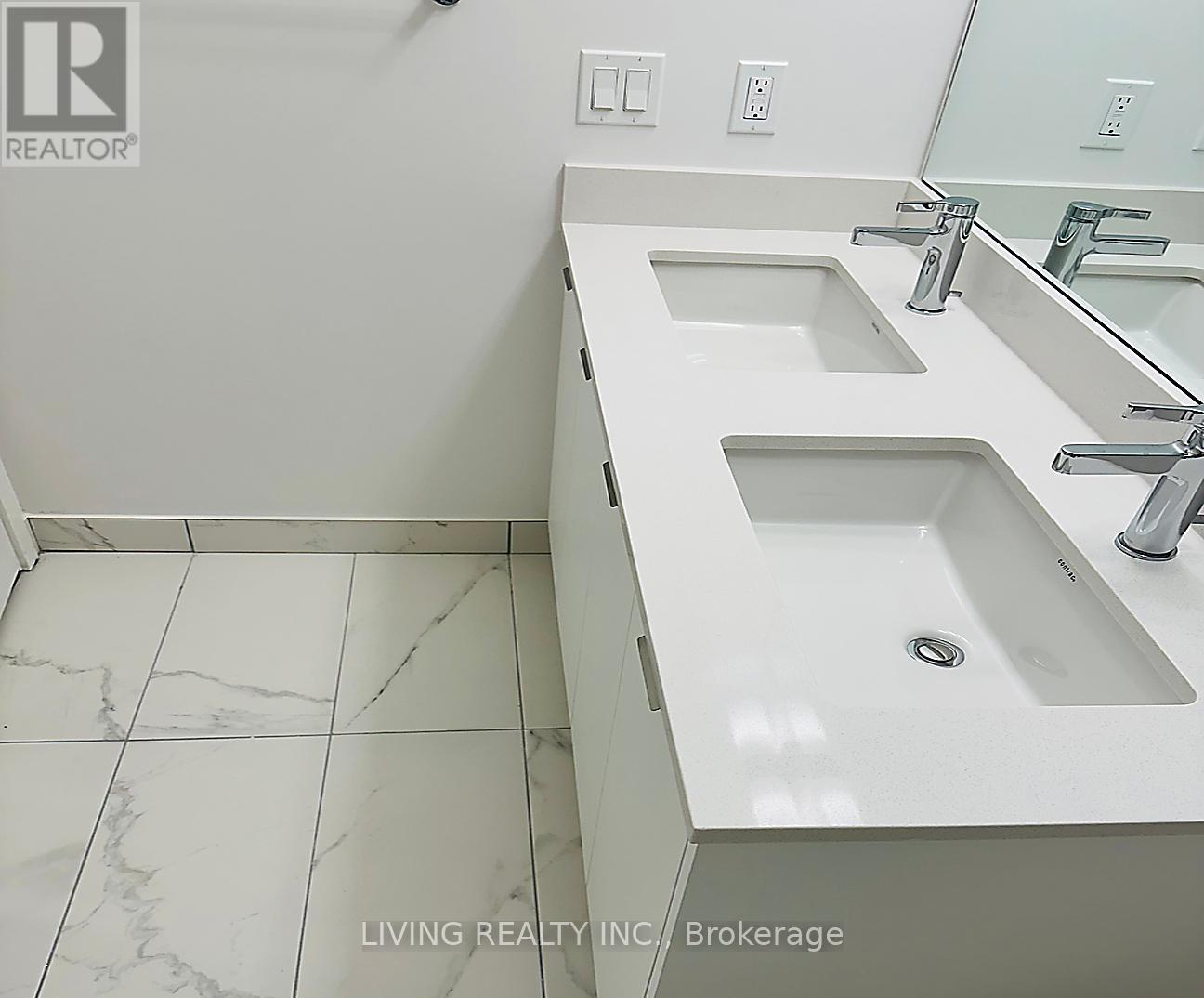 1802w - 202 Burnhamthorpe Road E, Mississauga, Ontario  M5E 0E5 - Photo 38 - W11438223