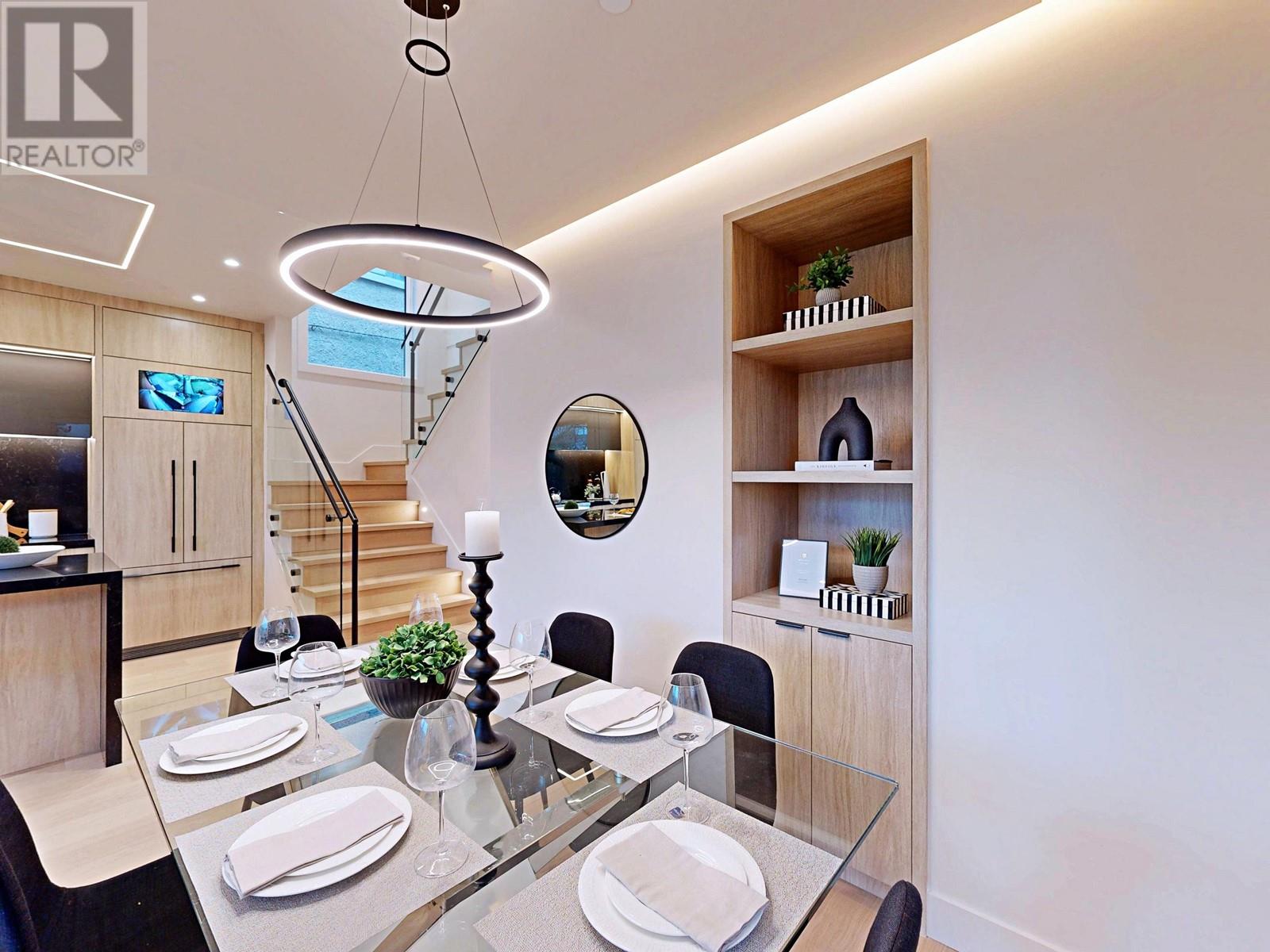 Listing Picture 12 of 37 : 1 3466 W 22ND AVENUE, Vancouver / 溫哥華 - 魯藝地產 Yvonne Lu Group - MLS Medallion Club Member