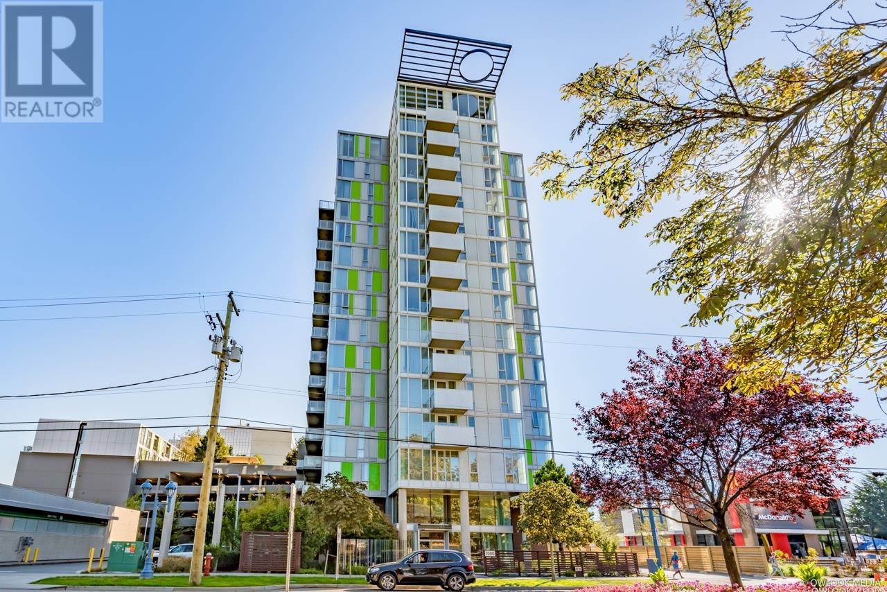 Listing Picture 2 of 19 : 105 7080 NO. 3 ROAD, Richmond / 烈治文 - 魯藝地產 Yvonne Lu Group - MLS Medallion Club Member