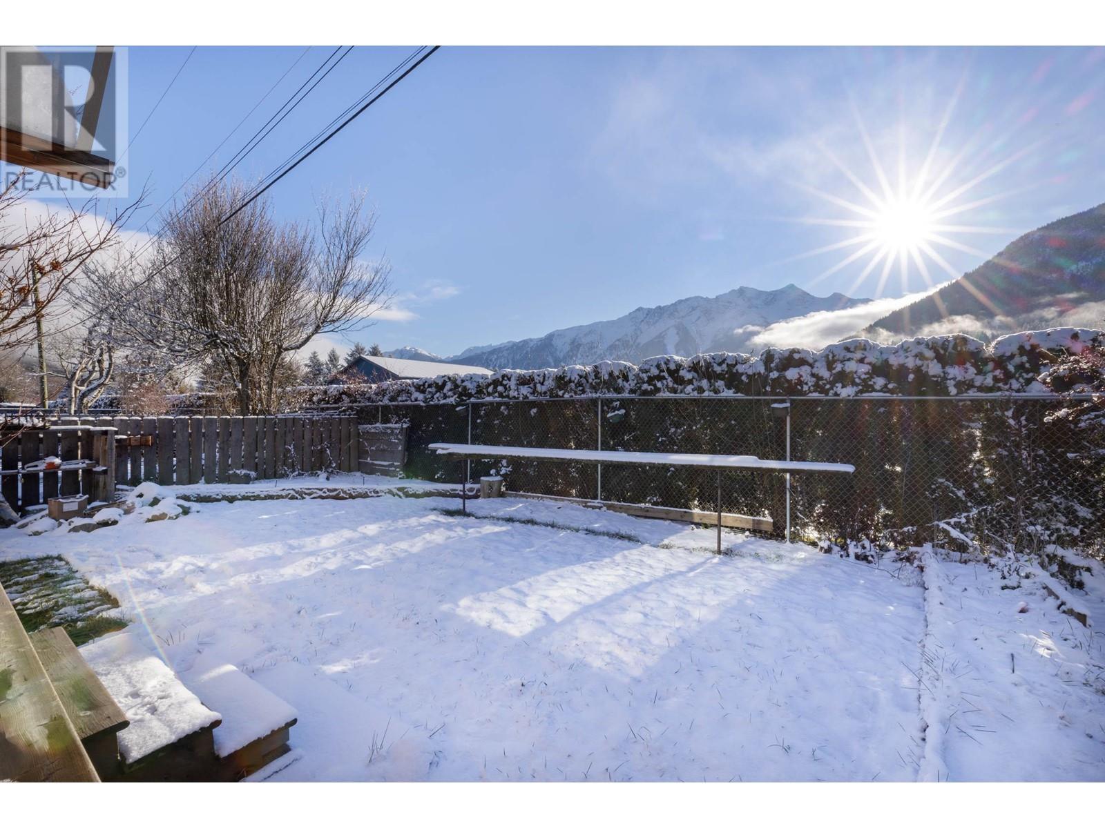 14 7617 Pemberton Meadows Road, Pemberton, British Columbia  V0N 2L2 - Photo 26 - R2955043