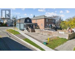 681 SCARLETT ROAD, toronto (humber heights), Ontario