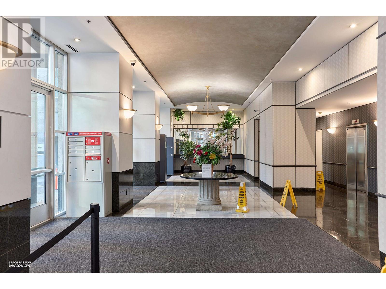 Listing Picture 16 of 28 : 2904 438 SEYMOUR STREET, Vancouver / 溫哥華 - 魯藝地產 Yvonne Lu Group - MLS Medallion Club Member