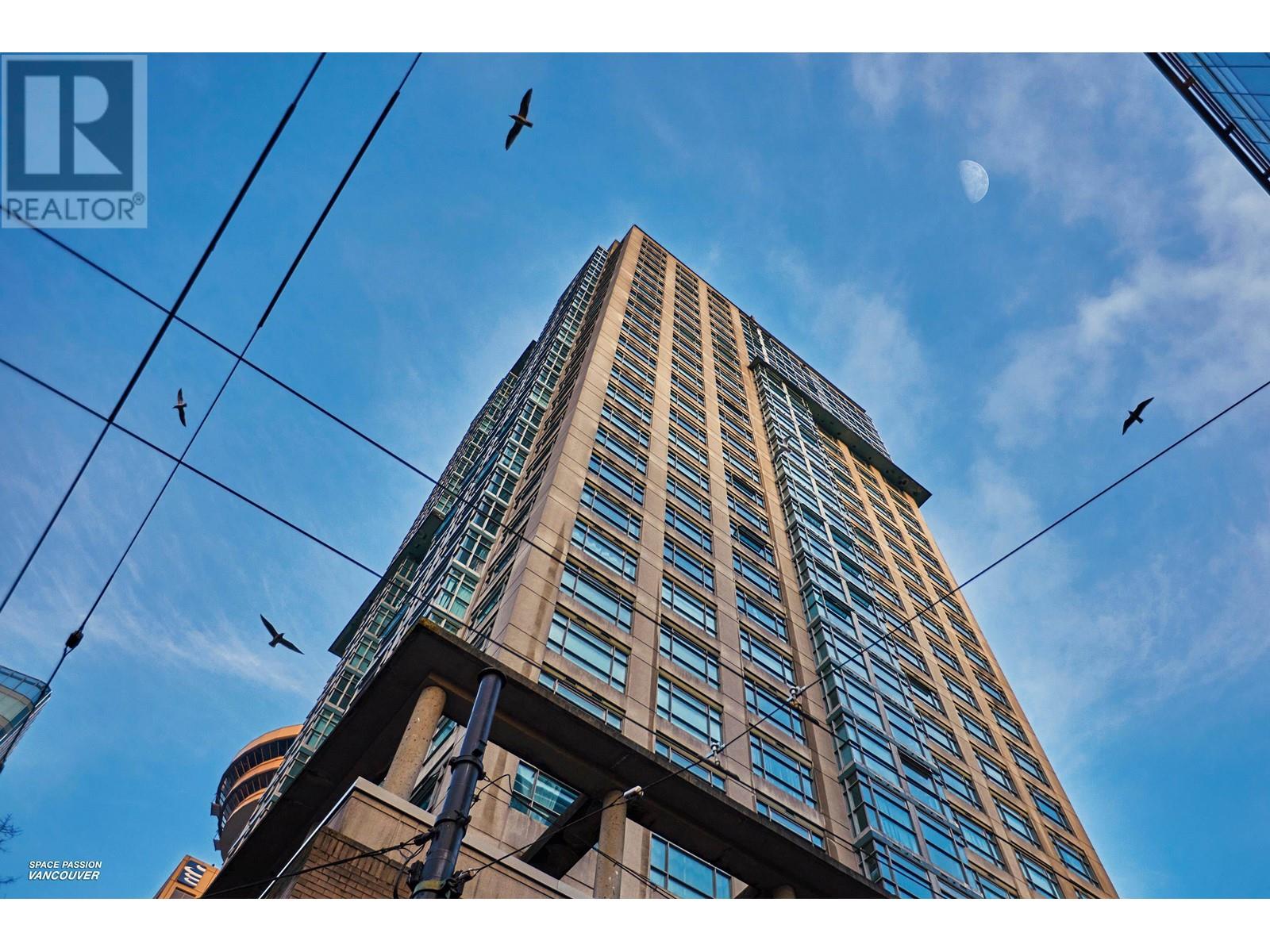 Listing Picture 24 of 28 : 2904 438 SEYMOUR STREET, Vancouver / 溫哥華 - 魯藝地產 Yvonne Lu Group - MLS Medallion Club Member