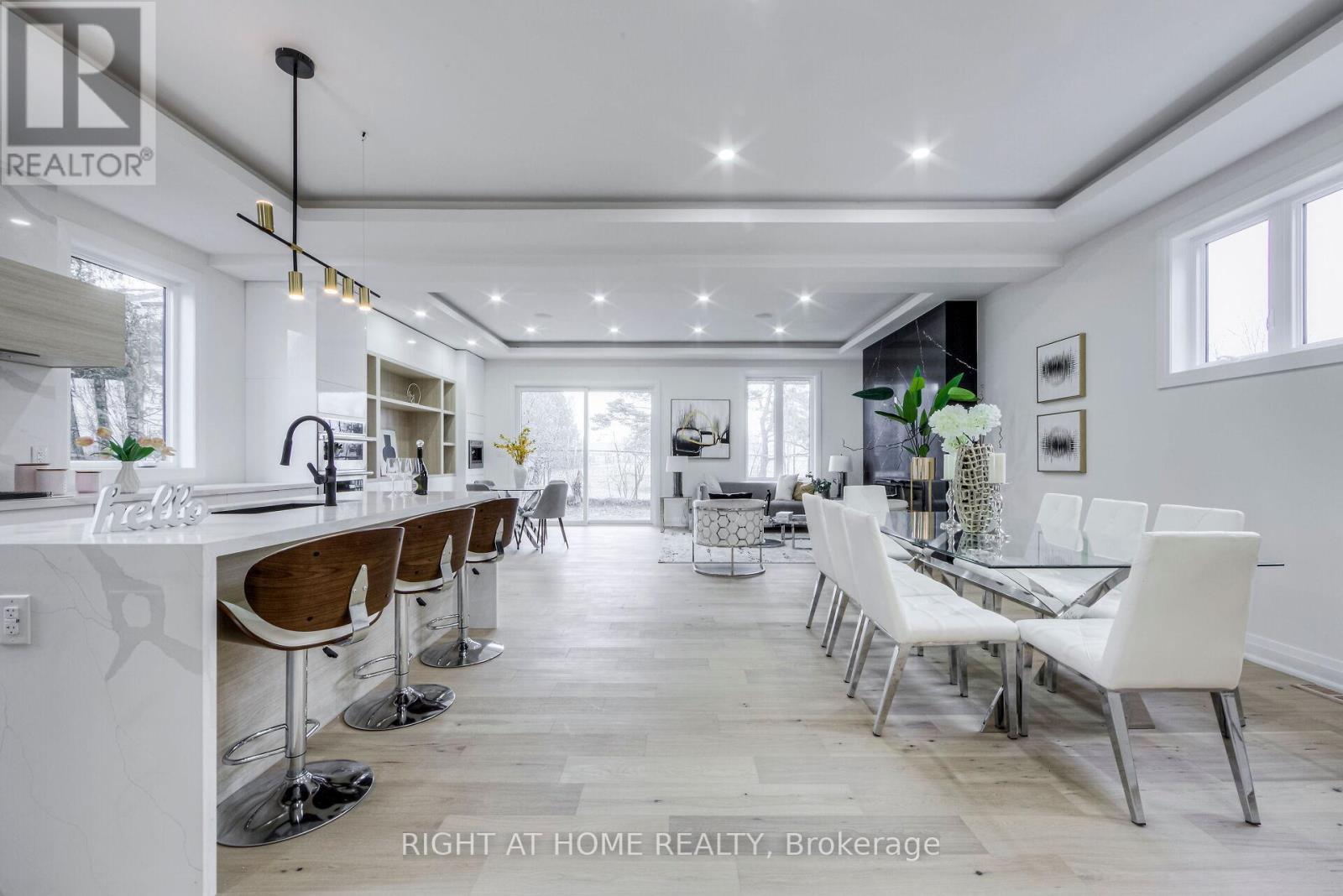 Property at 768 MONTBECK CRESCENT image 3