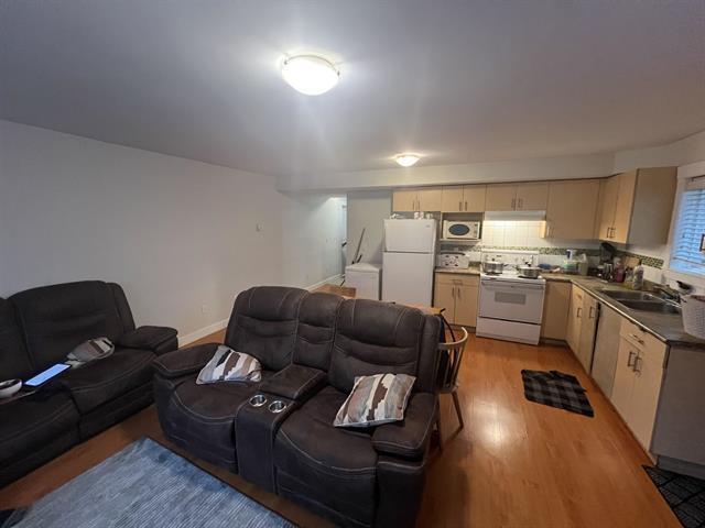 14906 92nd Avenue, Surrey, British Columbia  V3R 1C1 - Photo 8 - R2952723