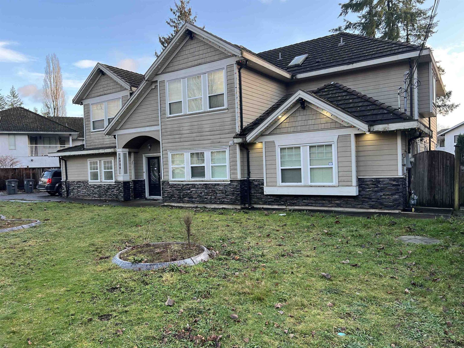 14906 92nd Avenue, Surrey, British Columbia  V3R 1C1 - Photo 2 - R2952723