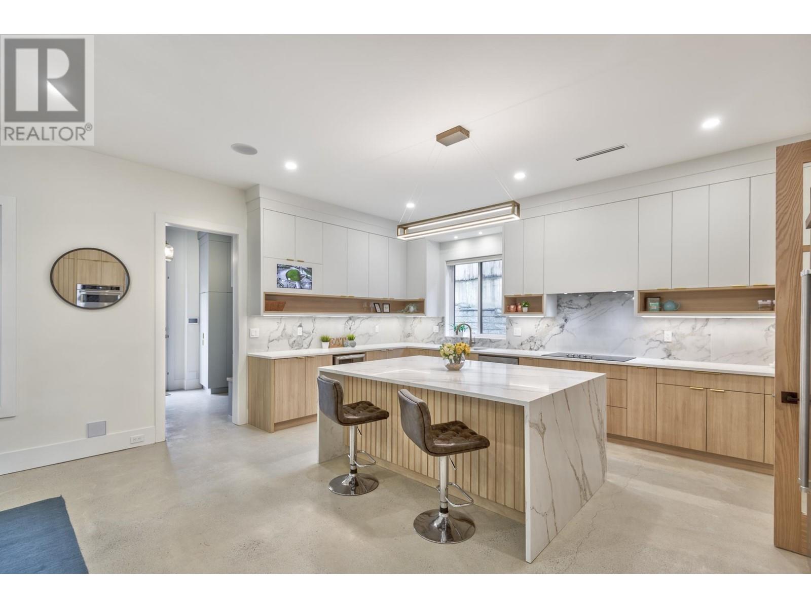 3347 Lakedale Avenue, Burnaby, British Columbia  V5A 3C9 - Photo 13 - R2955065