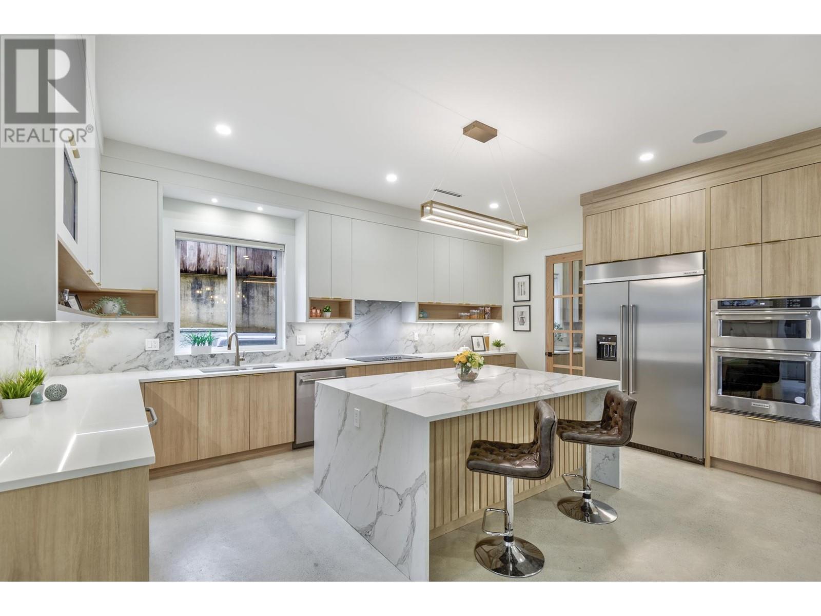3347 Lakedale Avenue, Burnaby, British Columbia  V5A 3C9 - Photo 14 - R2955065