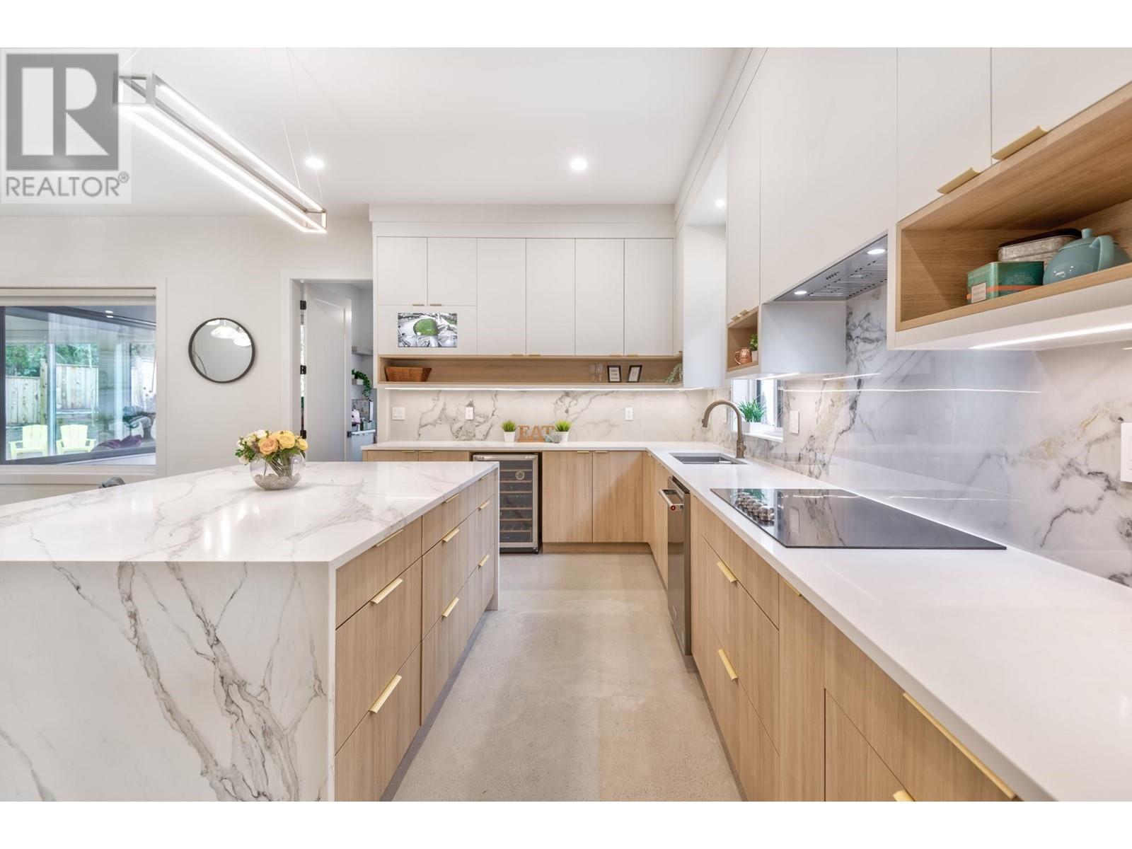 3347 Lakedale Avenue, Burnaby, British Columbia  V5A 3C9 - Photo 16 - R2955065