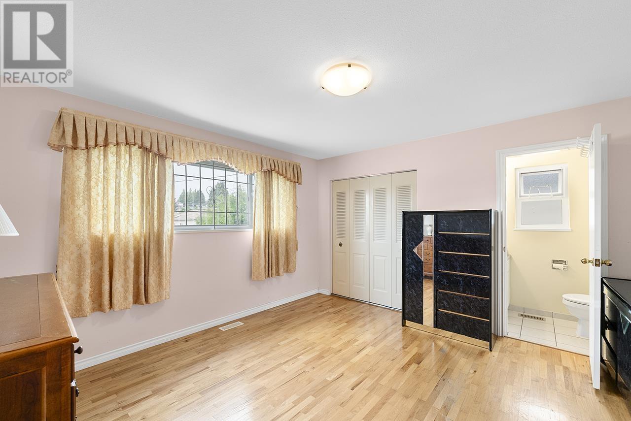 5595 Dumfries Street, Vancouver, British Columbia  V5P 3A5 - Photo 11 - R2955069