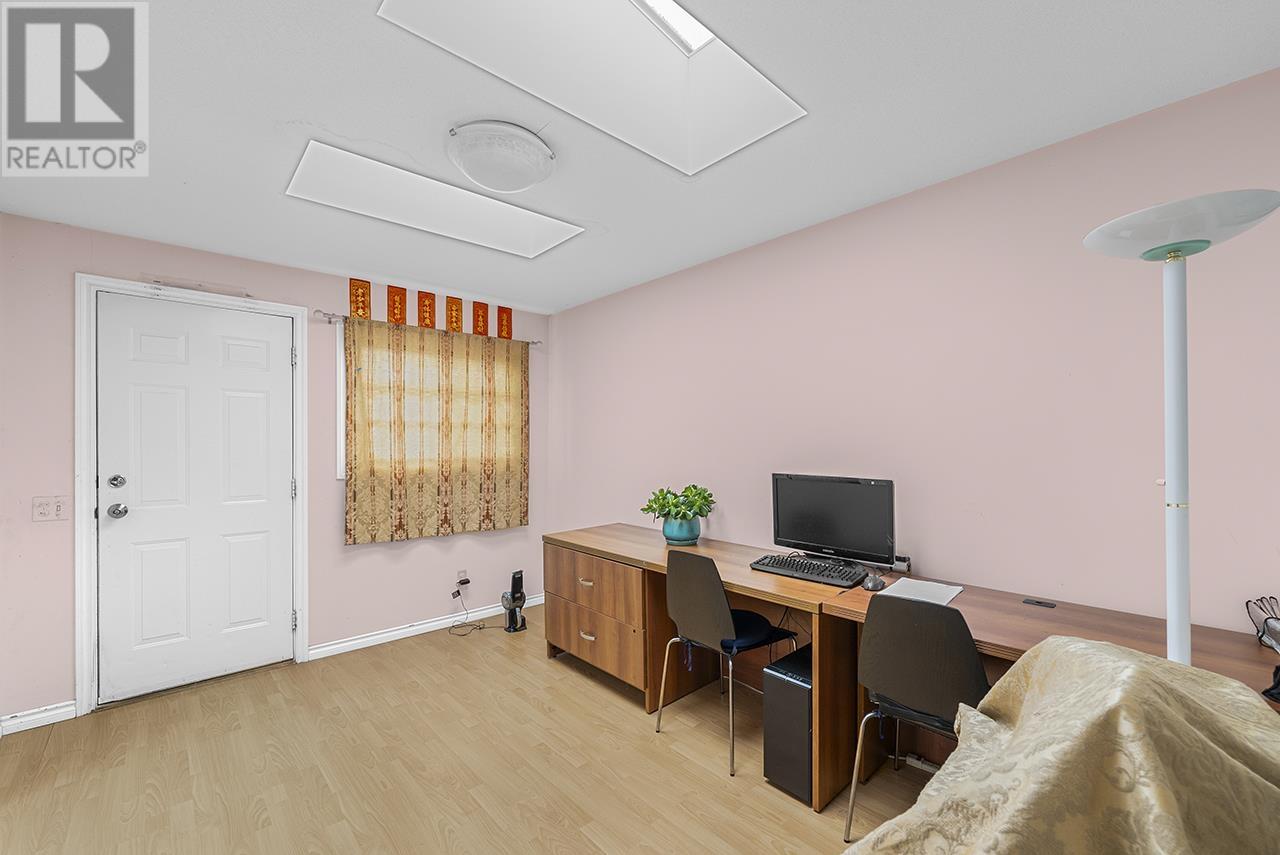 5595 Dumfries Street, Vancouver, British Columbia  V5P 3A5 - Photo 18 - R2955069
