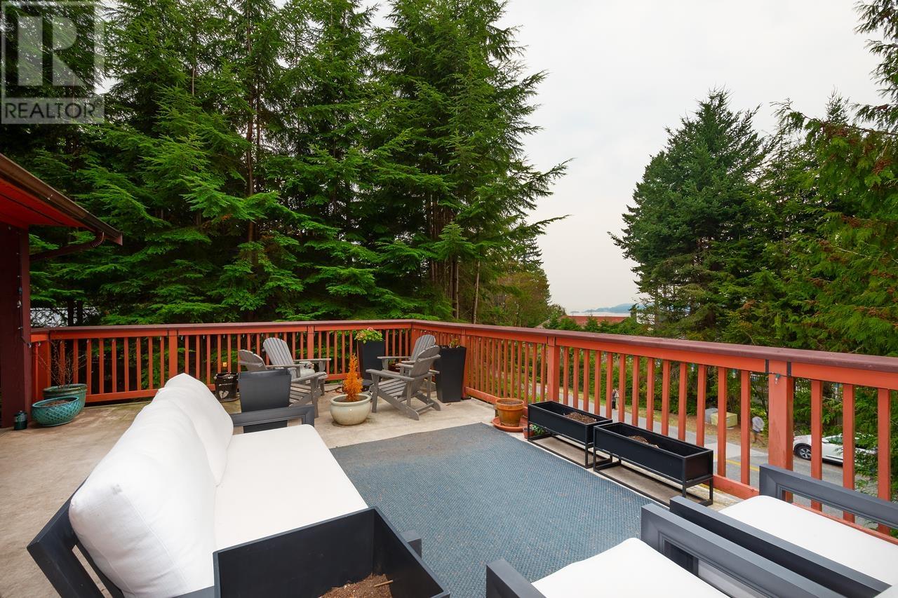 1581 Whitesails Drive, Bowen Island, British Columbia  V0N 1G2 - Photo 13 - R2955078
