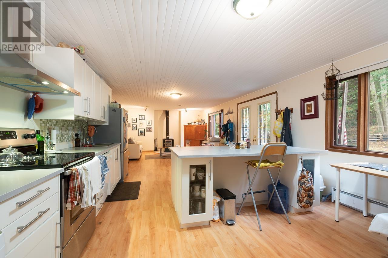 1581 Whitesails Drive, Bowen Island, British Columbia  V0N 1G2 - Photo 27 - R2955078