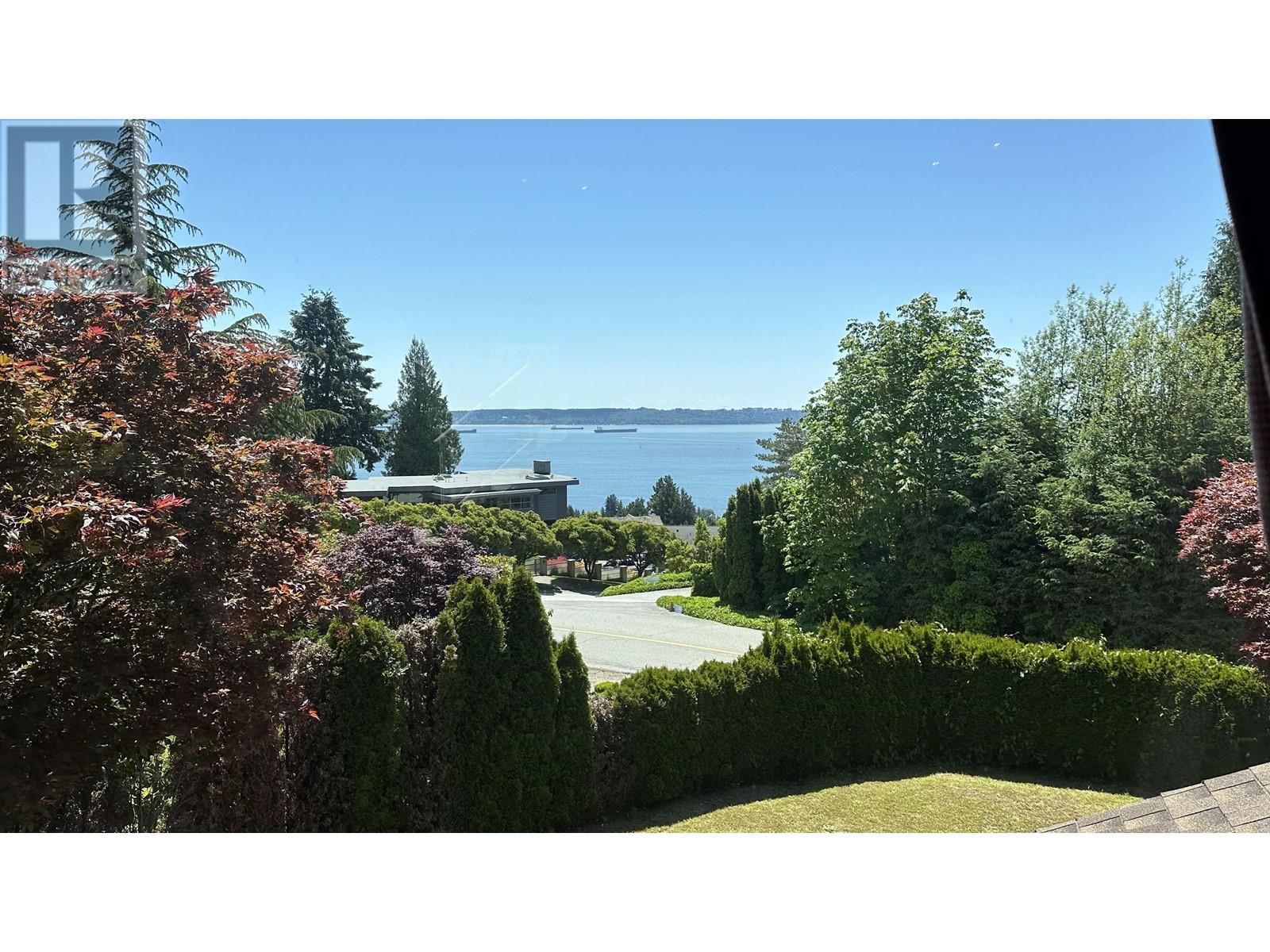 4246 Rockridge Road, West Vancouver, British Columbia  V7W 1B1 - Photo 11 - R2951882