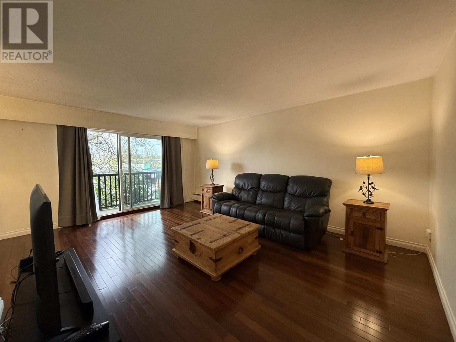 107 123 19 Street, North Vancouver, British Columbia  V7L 2Y9 - Photo 3 - R2955082
